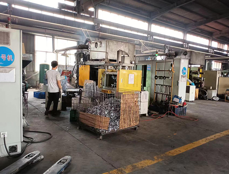 青島鋁壓鑄、鋁合金鑄造、重力鑄造廠，請(qǐng)認(rèn)準(zhǔn)阜盛達(dá)金屬